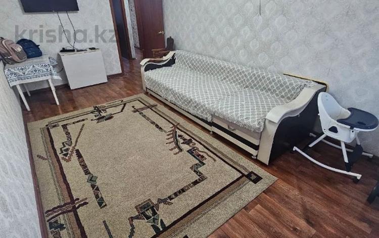 2-бөлмелі пәтер · 48 м² · 4/5 қабат, Майкудук, 15й микрорайон 14, бағасы: 9.5 млн ₸ в Караганде, Алихана Бокейханова р-н — фото 2