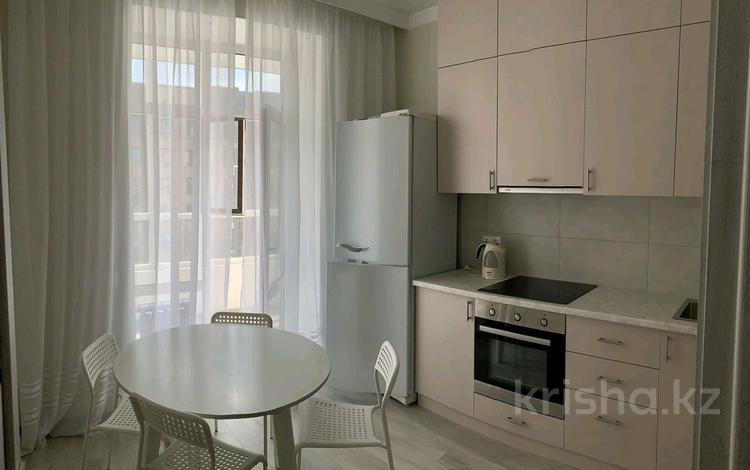 1-комнатная квартира · 42 м² · 5 этаж, Улы Дала 33/1 за 200 000 〒 в Астане, Нура р-н — фото 2