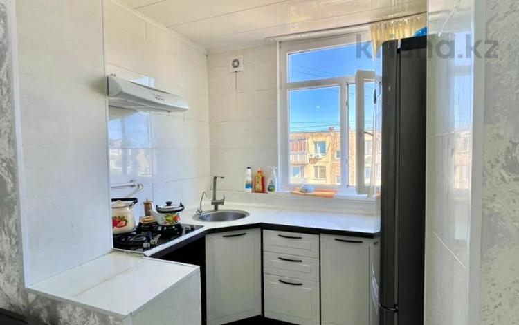 3-бөлмелі пәтер · 70 м² · 5/5 қабат, 11-ш/а. 28, бағасы: 18 млн ₸ в Актау, 11-й мкр — фото 4