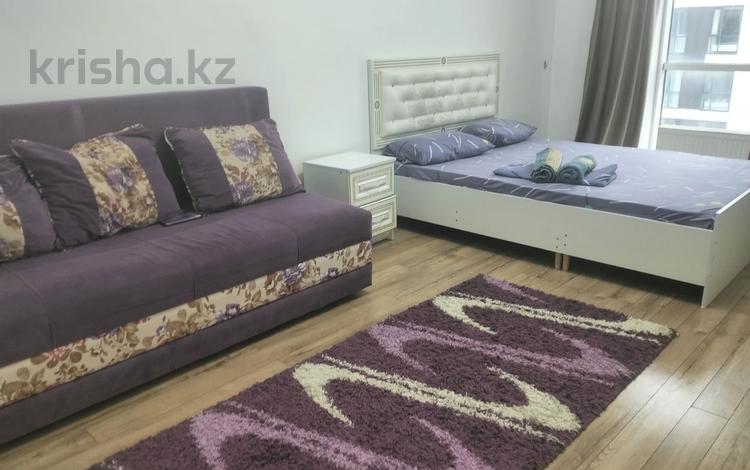 1-комнатная квартира · 45 м² · 9/9 этаж, Абая 130 — Абая Розыбакиева, Гагарина, Тургут Озала за 15 000 ₸ в Алматы, Бостандыкский р-н — фото 2