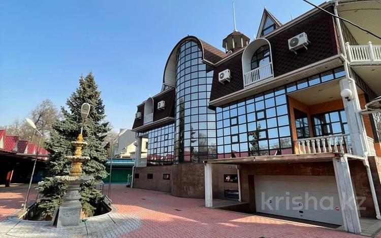 Жеке үй · 8 бөлме · 1250 м² · 16 сот., Орманова 32в — Толе би, бағасы: 5.2 млн 〒 в Алматы, Медеуский р-н — фото 3