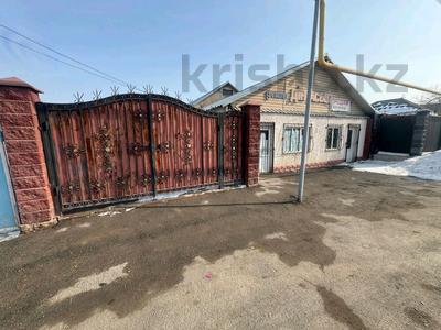 Продажа домов и дачи в Алматинской обл.: Отдельный дом · 4 комнаты · 160 м² · 3.5 сот., Тасибекова 71а за 13.8 млн 〒 Отдельный дом · 4 комнаты · 160 м² · 3.5 сот., Тасибекова 71а за 13.8 млн 〒 в Казцик