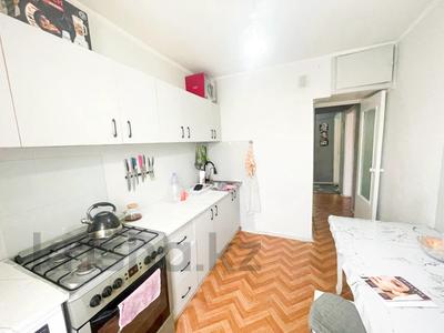 4-комнатная квартира · 74 м² · 4/5 этаж, самал за 21.3 млн 〒 в Талдыкоргане, мкр Самал