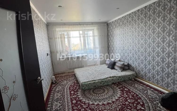 1-бөлмелі пәтер · 68 м² · 5/5 қабат, Есет батыра 7а, бағасы: 6 млн ₸ в Хромтау — фото 2