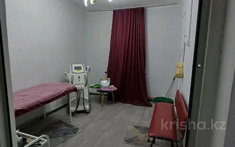 Офисы · 12 м² за 160 000 ₸ в Алматы, Алмалинский р-н — фото 2