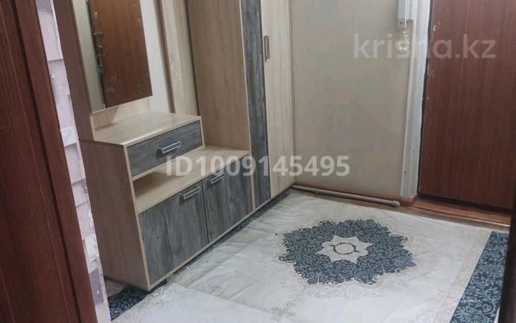 4-бөлмелі пәтер · 82 м² · 4/5 қабат, 18-й микрорайон, 18-й микрорайон 17, бағасы: 27 млн ₸ в Шымкенте, Аль-Фарабийский р-н — фото 2