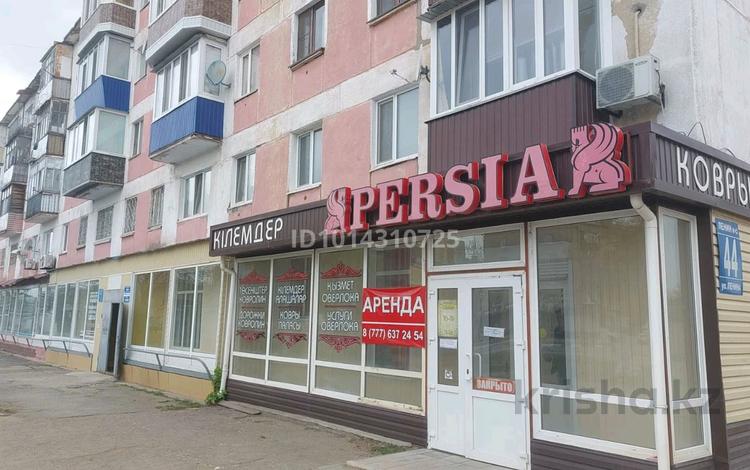 Еркін, кеңселер, дүкендер мен бутиктер, сұлулық салондары, медорталықтар мен дәріханалар · 77 м², бағасы: 45 млн ₸ в Рудном — фото 2