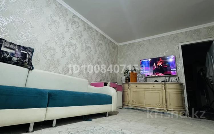 3-бөлмелі пәтер · 68 м² · 3/5 қабат, 8-й микрорайон, 8-й микрорайон 1 — Байтленова 1, бағасы: 27 млн ₸ в Шымкенте, Туран р-н — фото 2
