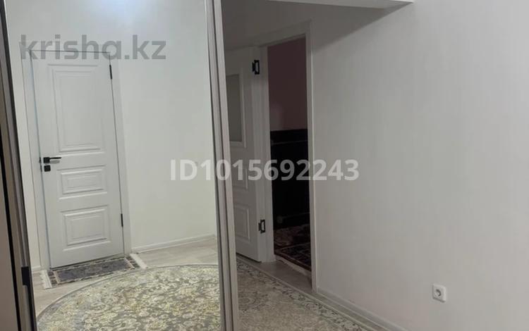 2-бөлмелі пәтер · 67 м² · 4/9 қабат, Тұран ш/а 9, бағасы: 200 000 ₸ в Шымкенте, Каратауский р-н — фото 2