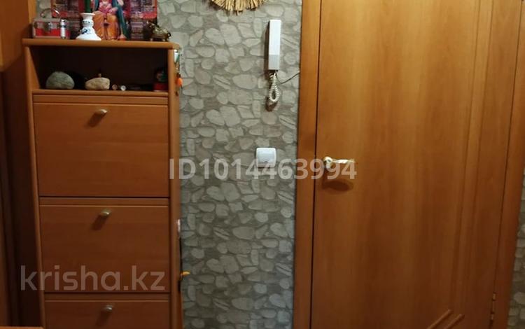 1-комнатная квартира · 40 м² · 4/9 этаж, мкр Аксай-4 105 — Жубанова-Саина за 200 000 ₸ в Алматы, Ауэзовский р-н — фото 2