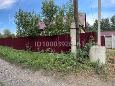 Продажа домов и дачи в Восточно-Казахстанской обл.: Отдельный дом · 2 комнаты · 51 м² · 30 сот., Украинка 12 за 2.5 млн 〒 Отдельный дом · 2 комнаты · 51 м² · 30 сот., Украинка 12 за 2.5 млн 〒 в Глубокое
