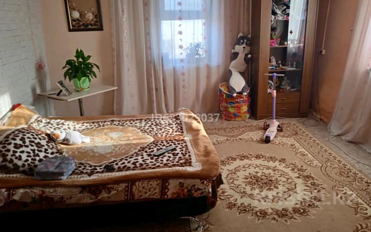 Отдельный дом • 1 комната • 32 м² • , Охотская за 5.5 млн 〒 в Усть-Каменогорске — фото 2