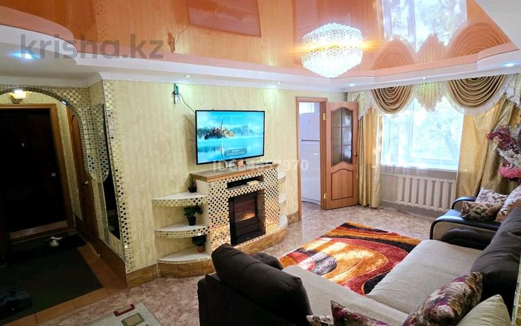 3-комнатная квартира · 63 м² · 2 этаж, 72-й квартал 14 за 25 000 ₸ в Семее — фото 9