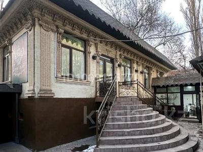 Свободное назначение, офисы, магазины и бутики, образование, развлечения, конференц-залы, кабинеты и рабочие места, студии · 105 м² за 300 000 〒 в Таразе, мкр Салтанат