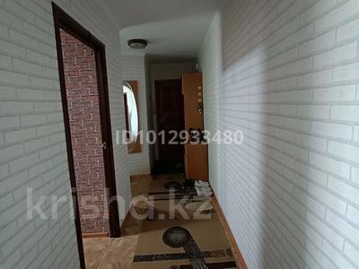 3-бөлмелі пәтер · 60.3 м² · 4/5 қабат, Челюскинцев — Район 9й школы, Госстандарта., бағасы: 25 млн ₸ в Семее