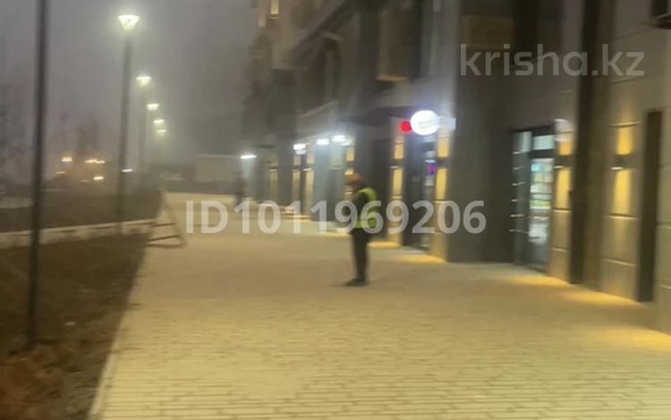 Свободное назначение, офисы, магазины и бутики, общепит, салоны красоты · 80 м² за 1 млн ₸ в Шымкенте, Абайский р-н — фото 2