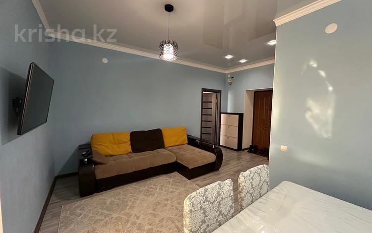 2-бөлмелі пәтер · 60 м² · 9/10 қабат, мкр. Алтын орда, Баишева 7ак1, бағасы: 16 000 〒 в Актобе — фото 2