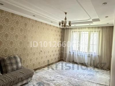 4-бөлмелі пәтер · 85 м² · 2/5 қабат, мкр Аксай-3А 64, бағасы: 350 000 ₸ в Алматы, Ауэзовский р-н