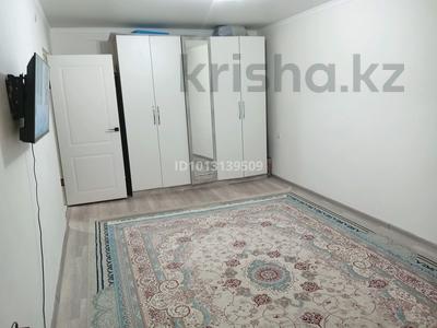 1-комнатная квартира · 33.7 м² · 1/5 этаж, мкр Шанхай, О. Кошевого — Анвар за 8.9 млн ₸ в Актобе
