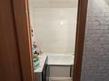 1-комнатная квартира · 38 м² · 5/5 этаж, кунаев 1 корпус 6 за 10.5 млн ₸ в Актобе, мкр. Курмыш — фото 8