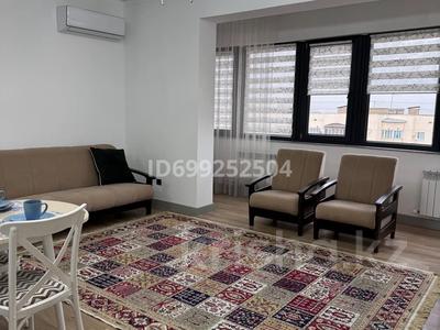 3-комнатная квартира · 120 м² · 8/15 этаж, Мкр. Самал-3 15 за 850 000 ₸ в Алматы, Медеуский р-н