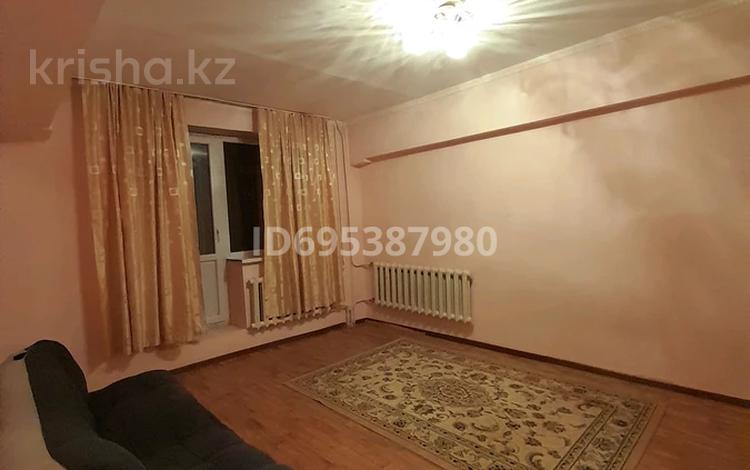 1-комнатная квартира, 38.5 м², 4/5 этаж помесячно, мкр Айнабулак-3 133а