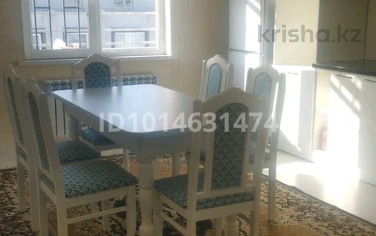 2-комнатная квартира · 65 м² · 10/10 этаж, мкр Аккент за 250 000 ₸ в Алматы, Алатауский р-н — фото 2