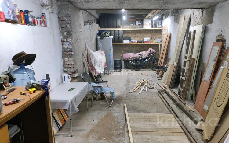 Гараж · 34.1 м² · Крылова 18 — Кривагуза, бағасы: 9 млн ₸ в Караганде, Казыбек би р-н — фото 27