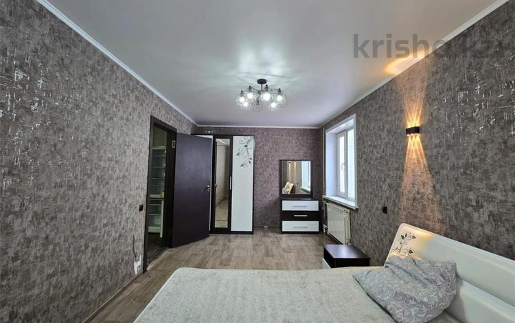 2-комнатная квартира · 48.9 м² · 1/5 этаж, 7-й мкр. за 8.5 млн ₸ в Темиртау — фото 6