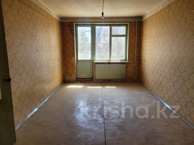 3-комнатная квартира · 63 м² · 3/5 этаж, 7 мкр за 15 млн 〒 в Таразе