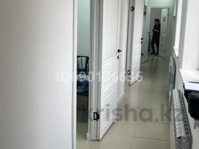 Свободное назначение, офисы · 100 м² за 70 000 ₸ в Актобе, Старый город