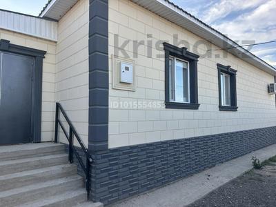 Жеке үй · 6 бөлме · 169.4 м² · 10 жүзд., Западный жилой район 17/21 — Магазин Жанұя(конечная остановка), бағасы: 80 млн ₸ в Жезказгане