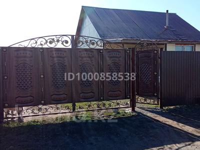 Продажа домов и дачи в Акмолинской обл.: Отдельный дом · 3 комнаты · 106 м² · 10 сот., Сат Есенбаев 11 — Школа садик остановка за 18.5 млн 〒 Отдельный дом · 3 комнаты · 106 м² · 10 сот., Сат Есенбаев 11 — Школа садик остановка за 18.5 млн 〒 в Тайтобе