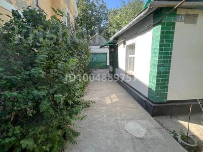 Отдельный дом · 3 комнаты · 70 м² · 10 сот., Озбекова 28 за 7.5 млн 〒 в Тюлькубасе