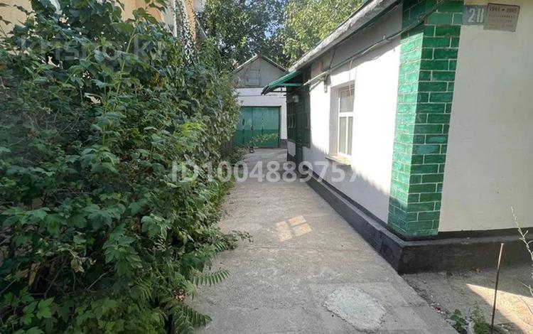 Жеке үй · 3 бөлме · 70 м² · 10 жүзд., Озбекова 28, бағасы: 7.5 млн ₸ в Тюлькубасе — фото 2