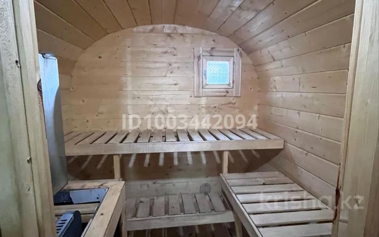 Часть дома · 4 комнаты · 125 м² · 4 сот., мкр. Зачаганск пгт 2/7 — Болашак 2/7 за 22 млн 〒 в Уральске — фото 2