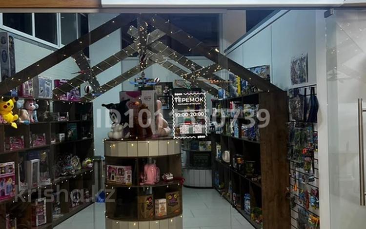 Действующий магазин детских игрушек! · 22 м² за 999 990 ₸ в Семее — фото 2