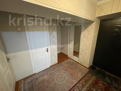 Продажа квартир в Алматинской обл.: 3-комнатная квартира · 72 м² · 5/5 этаж, Астана 105А — Напротив Командора за 20 млн 〒 3-комнатная квартира · 72 м² · 5/5 этаж, Астана 105А — Напротив Командора за 20 млн 〒 в Есик