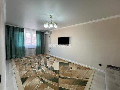 2-комнатная квартира · 65 м² · 9/10 этаж, мкр Нурсая 15 за 200 000 ₸ в Атырау