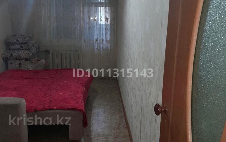 3-бөлмелі пәтер · 59 м² · 1/4 қабат, Самал 3 — Улиц, бағасы: 13 млн ₸ в Жанаозен — фото 2