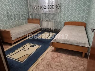 2-комнатная квартира, 54 м², 2/4 этаж посуточно, Оркен мкр 54 — ФОК,НҰР,АРБАТ за 15 000 〒 в Жанаозен