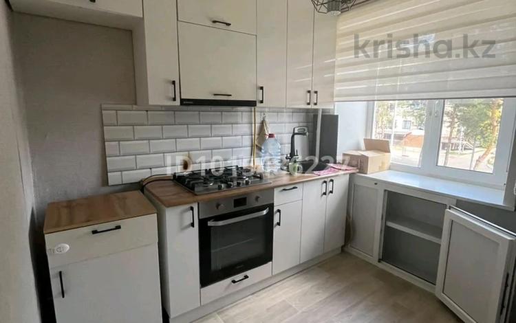 2-бөлмелі пәтер · 44 м² · 2/5 қабат, Горняков 92 — Восход, бағасы: 11 млн ₸ в Рудном — фото 2