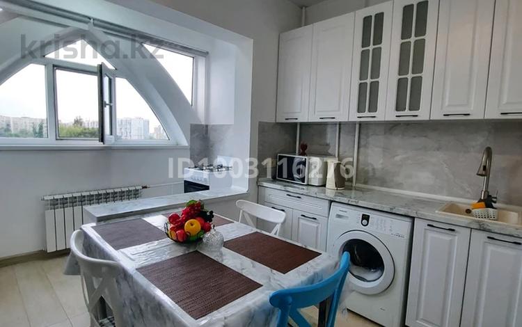 2-комнатная квартира · 50 м² · 7/9 этаж, мкр Аксай-1 — Толеби-Сайна за 20 000 ₸ в Алматы, Ауэзовский р-н — фото 18