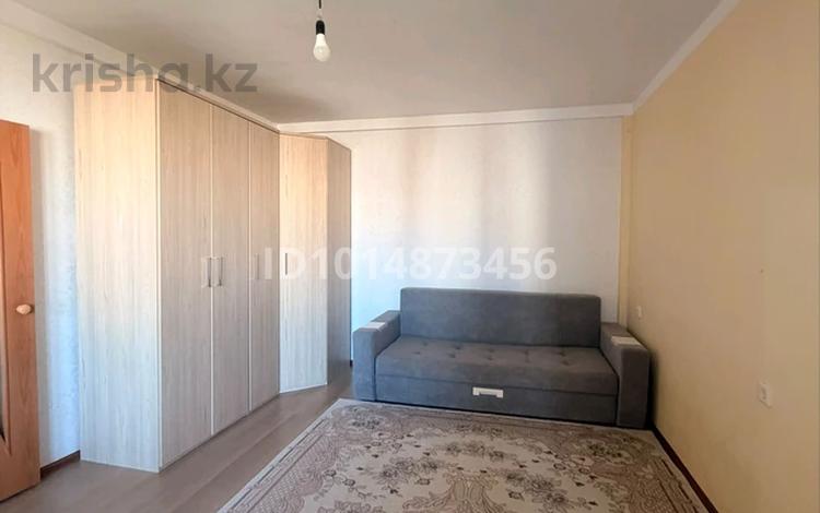 1-комнатная квартира · 52.4 м² · 7/9 этаж, мкр. Зачаганск пгт, Монкеулы 101 за 16 млн ₸ в Уральске — фото 2