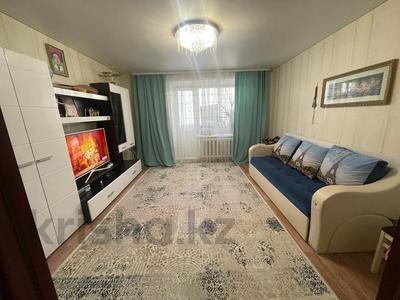 3-комнатная квартира, 64 м², 5/5 этаж, Качарская 1 за 16 млн 〒 в Рудном