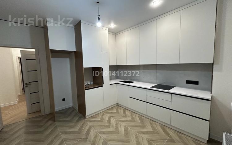3-комнатная квартира · 90 м² · 16/17 этаж, Степной 3-й мкрн 3/4 за 38 млн ₸ в Караганде — фото 2