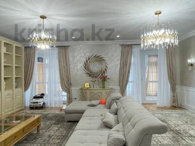5-комнатная квартира, 254 м², 2/7 этаж, Саркырама 4 за 220 млн 〒 в Астане, Алматы р-н