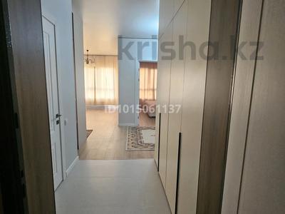 2-комнатная квартира · 47 м² · 11/12 этаж, мкр Акбулак, Момышулы-сайна за 300 000 ₸ в Алматы, Алатауский р-н