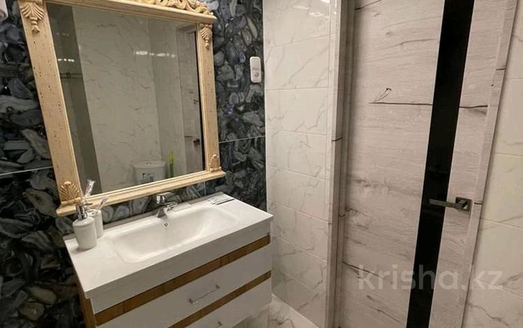 1-комнатная квартира · 35 м² · 1/9 этаж, Металлургов 26/5 — Рядом 24 школа за 13 000 〒 в Темиртау — фото 7