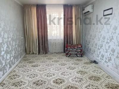 2-бөлмелі пәтер · 45 м² · 1/5 қабат, Самал 15 — Взади корзинки, бағасы: 12.7 млн ₸ в Таразе
